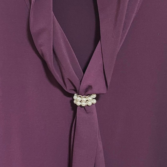 Karl Lagerfeld Elegant Purple Sleeveless Tie-neck Blouse - Picture 2 of 3